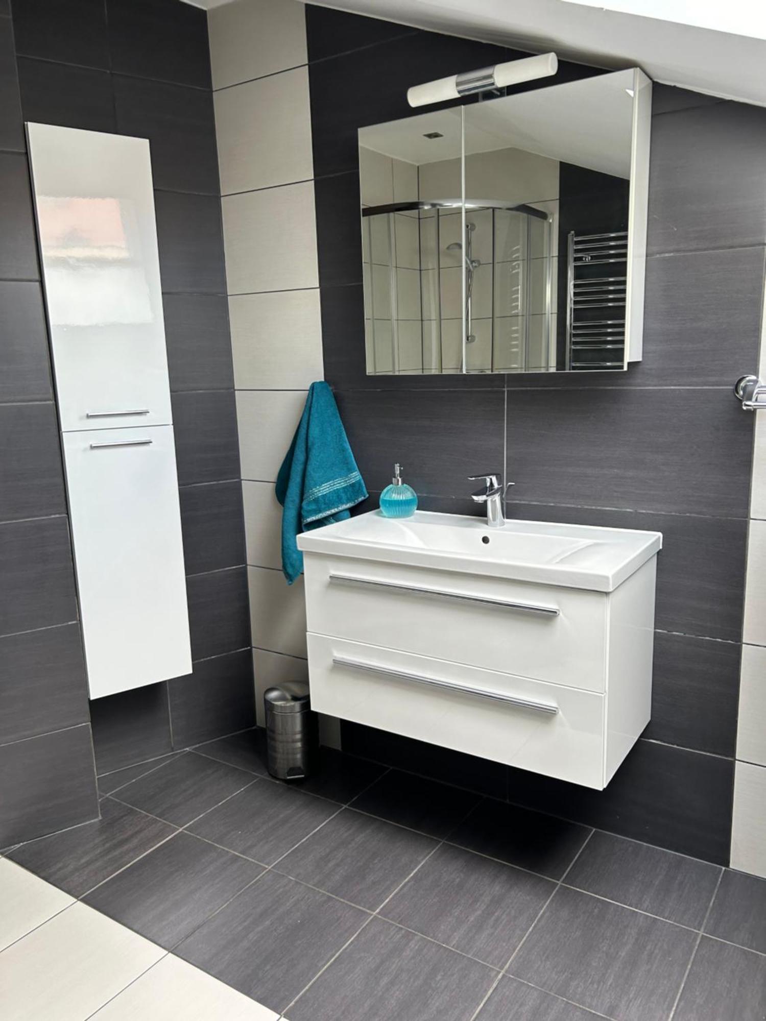 Apartament Bobrzanska - 4 Bedrooms Sypialnie Świdnica Eksteriør bilde